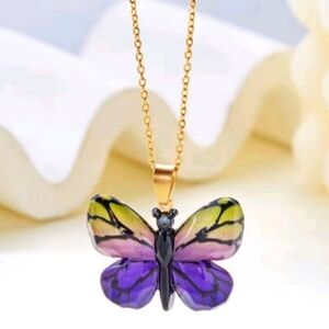 Elegant Butterfly Pendant Necklace